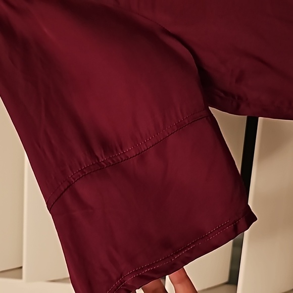 Short sleeve - Picture 2 of 3